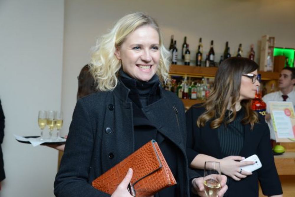 Najnovije ostvarenje o tajnom agentu Džejmsu Bondu, Spektra, premijerno je prikazano u bioskopu Cineplexx UŠĆE Shopping Center istovremeno u svih 11 sala uz prisustvo mnogobrojnih ličnosti iz javnog života zemlje i regiona.