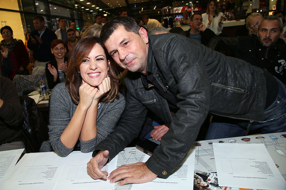 Humanitarne Immo VIP karaoke protekle su u znaku sjajne zabave koju su priredile poznate ličnosti.