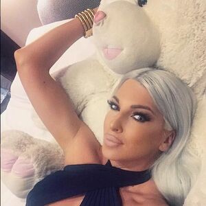 Jelena Karleuša: 12 najlepših modnih kombinacija u 2015. godini