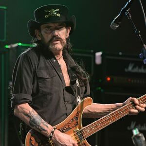 Izgubio bitku: Preminuo frontmen Motorheda Lemi Kilmister