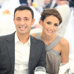 Pevačica ima dve strane: Mustafa Sandal otkrivakakva je Emina u braku