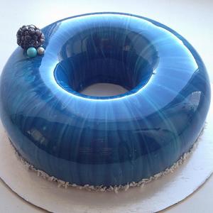 Staklena torta koja je zaludela ceo svet: Laka za pravljenje, prelepa za oko (VIDEO + RECEPT)