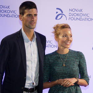 Zbog ovoga je ona Novakov najvredniji trofej: Danima će se prepričavati kako se Jelena Đoković našminkala za odlazak na svadbu (FOTO)