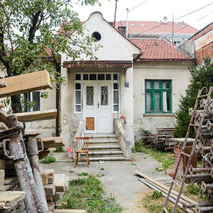 Kuća Golubovića iz Srećnih ljudi pred rušenjem: Zavirite u nju pre nego što nestane (FOTO)