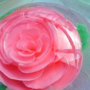 Neverovatna dekoracija, sladokusci, spremite se: Ovako se prave 3D cvetovi od želatina! (VIDEO)