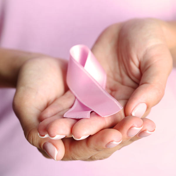 KVRŽICA NIJE JEDINI ALARM ZA UZBUNU: 5 neobičnih simpatoma raka dojke koje moramo znati