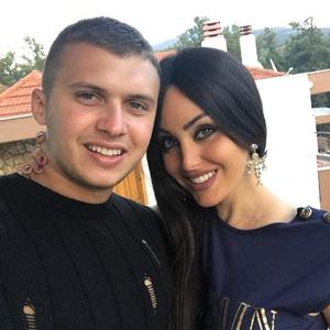 Njegova ljubav pomera planine i sve granice: Srpska misica se bori za život, a postupci njenog supruga će vas rasplakati (FOTO)