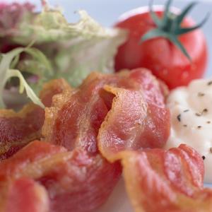 Pita od slanine - bez kora, brašna i jaja: Gurmani, spremite se za jelo o kakvom ste oduvek sanjali! (RECEPT)