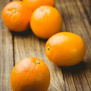 Posni sirovi slatkiš koji se lako priprema: Ljubitelji pomorandži, oduševićete se!