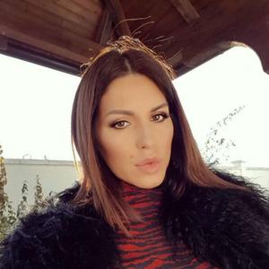 Oglasila se Seka Aleksić i otkrila pravi razlog: Zašto popularna pevačica i njen suprug Veljko nisu otišli na svadbu Aleksandre i Viktora Troickog? (FOTO)