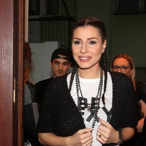 Mia Borisavljević trudna: Pevačica očekuje prinovu sa dobro poznatim pevačem (FOTO)