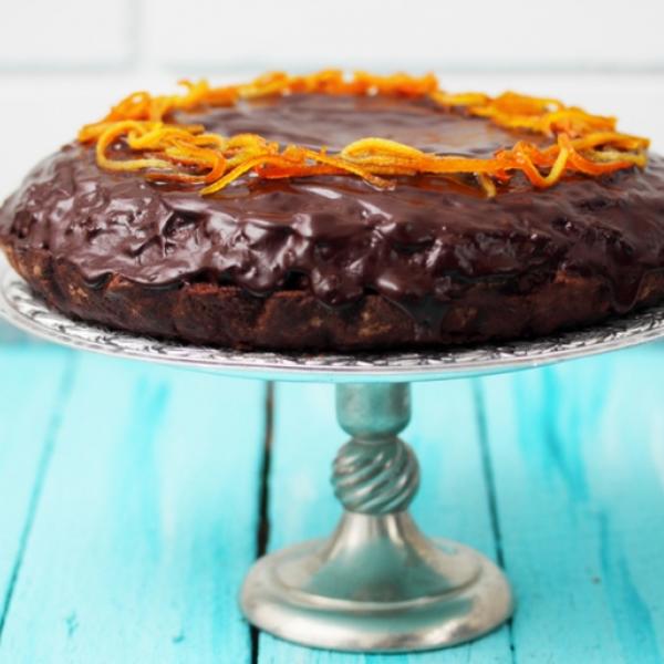 Neodolji spoj čokolade i pomorandže: Napravite čudo tortu (RECEPT)