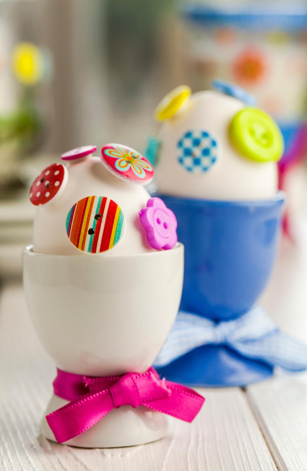 Ukoliko još uvek niste odlučili na koji način da oslikate jaja ove godine, evo nekoliko ideja.