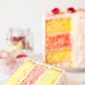 1 kolač bolji od BILO KOJE torte: Kremasti slojevi iz najlepših snova mogu se naći na vašoj trpezi OVAKO
