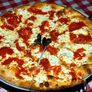 Pica koja se ne peče: Recept za slasno jelo koje su Italijani dugo krili