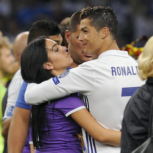 Ovog puta beba ima majku: Ronaldo postao tata po četvrti put (FOTO)