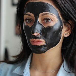 Lice bez mitisera: Očistite lice ovom specijalnom maskom za samo 30 minuta