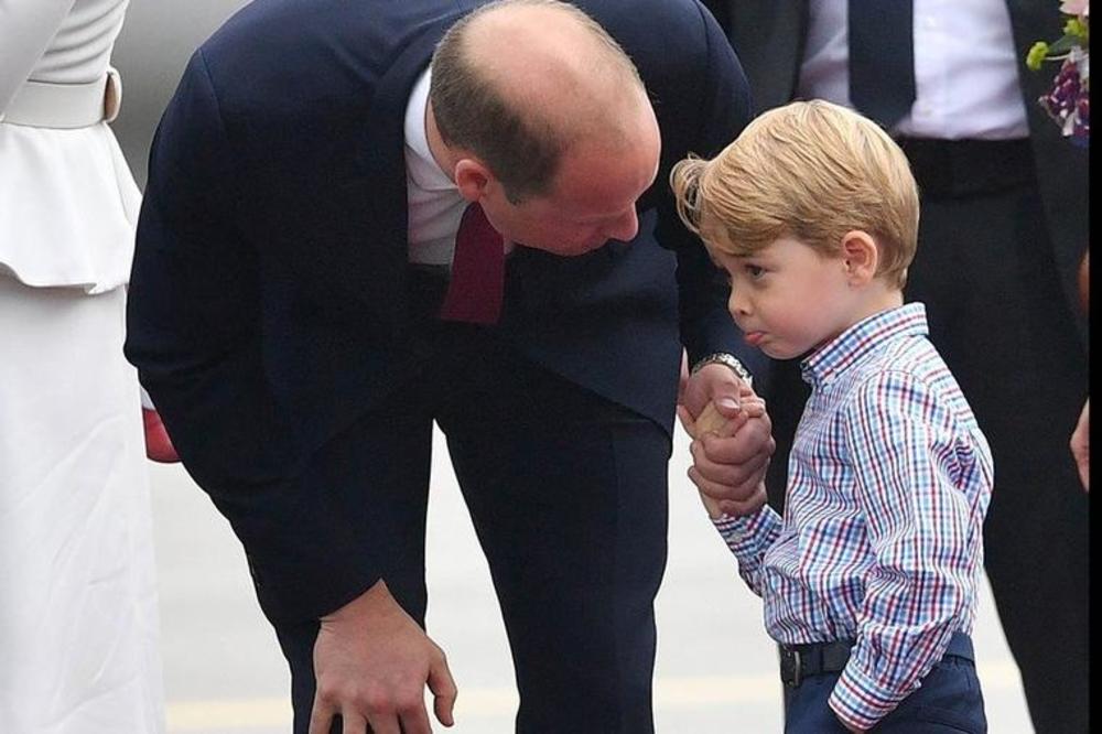 Princ Vilijam sa sinom Džordžom