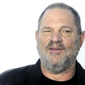 Pitao me da li hoću da ga gledam dok se tušira: Holivudski mag seksualno zlostavljao glumice (FOTO)