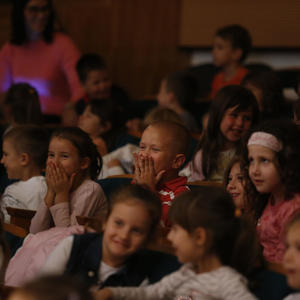 Mija vas vodi na put oko sveta: Beogradska filharmonija za najmlađe ima poseban program (FOTO)