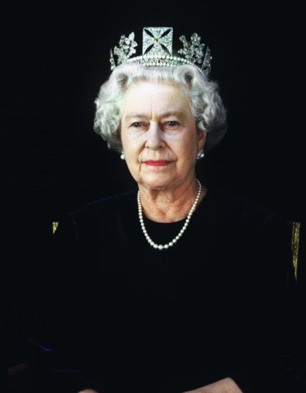 <p><strong>Kraljica Elizabeta II</strong> preminula je sa 96 godina u dvorcu Balmoral u Škotskoj.</p>