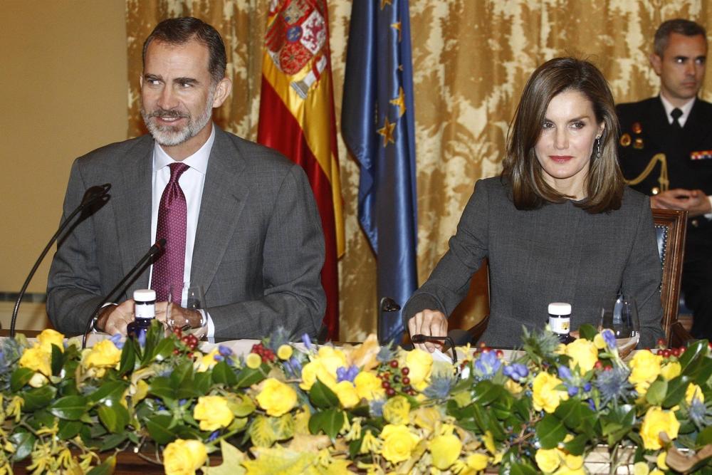 <p><strong>Kralj Felipe VI od Španije</strong> i njegova supruga<strong> Leticija </strong>prisustvovali su pre nekoliko dana sastanku u Nacionalnoj biblioteci u Madridu.</p>