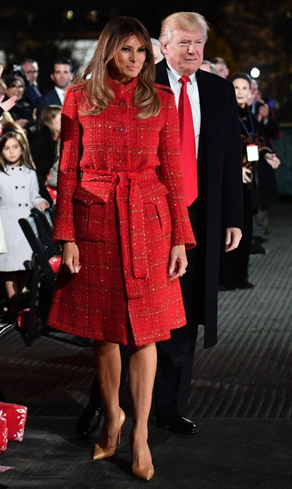 <p>Kada je u januaru ove godine inaugurisan novi predsednik SAD<strong> Donald Tramp</strong>, svetska modna scena dobila je novu ikonu - njegovu suprugu <strong>Melaniju</strong>.</p>