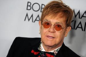 "Nisam ja banka": Elton Džon besan na princa Harija zbog novih zahteva za novac