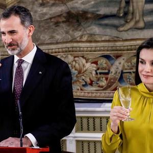 Najlepša čestitka kraljevske porodice: Kraljica Leticija i kralj Felipe poslali snažnu poruku (FOTO)