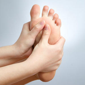 Lek protiv bolova u stopalima: Specijalni akupresurni ulošci rešiće vas svake muke!