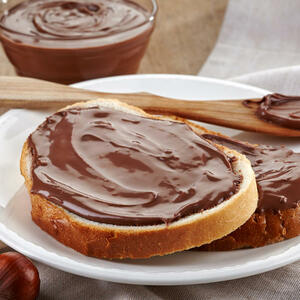 Kada ga jednom napravite više nećete jesti kupovni: Napravite za 5 minuta domaći čokoladni namaz (RECEPT)