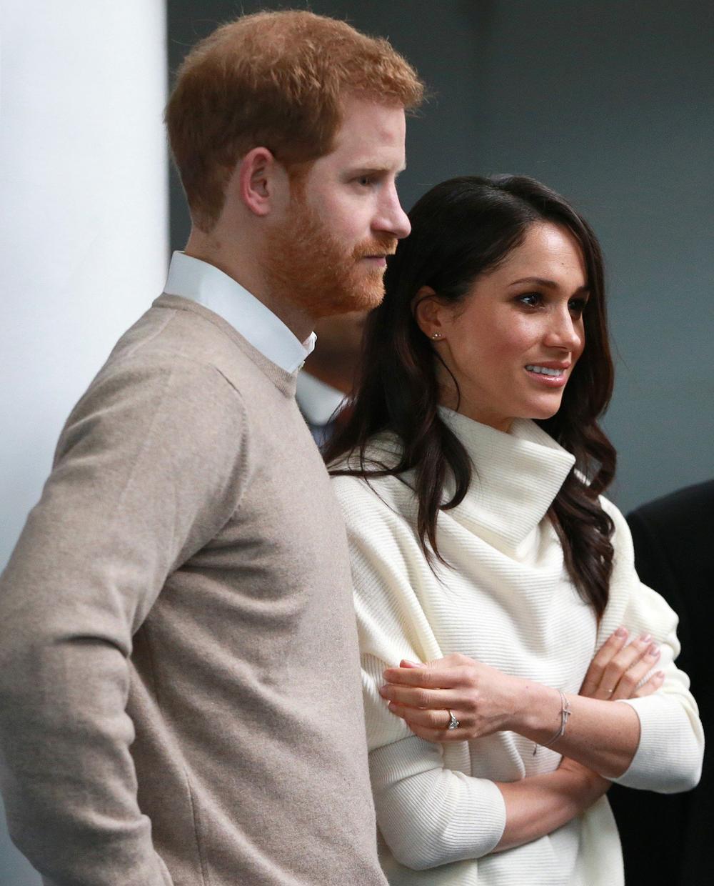 <p>Buduća supruga <strong>princa Harija </strong>ponovo je ponela besprekornu odevnu kombinaciju o kojoj svet bruji danima.</p>