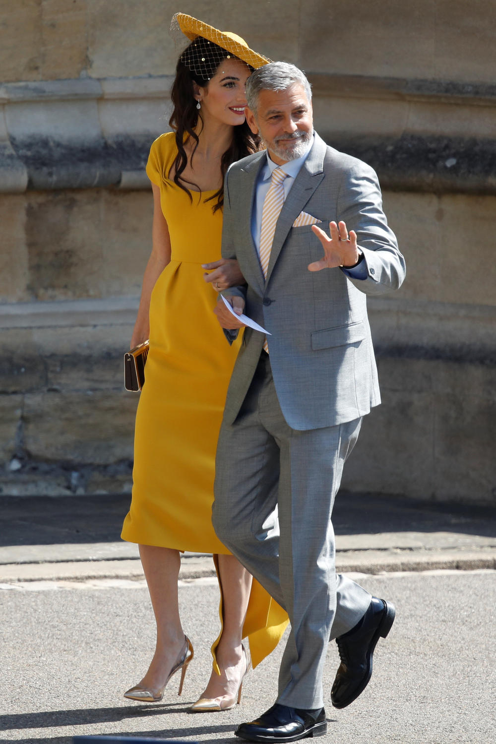 <p>Među najzapaženijim zvanicama venčanja princa Harija i Megan Markl nesumnjivo su bili advokatica Amal i glumac Džordž Kluni</p>
