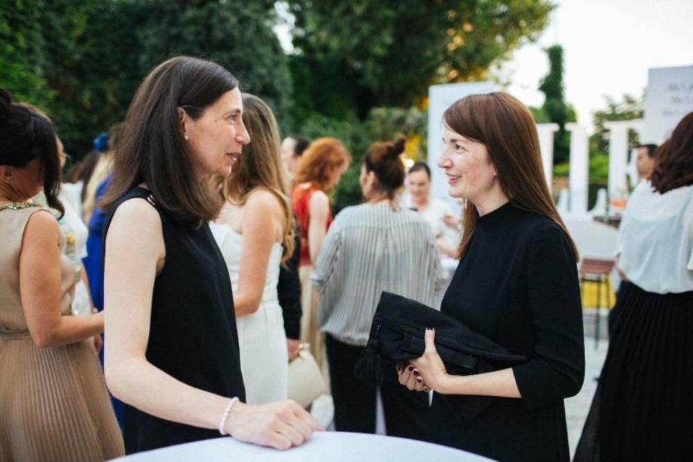 Supruga  ambasadora Francuske Anne Mondoloni sa Draganom Ognjenović