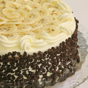FANTASTIČNA LETNJA POSLASTICA: BANANA split torta koju ćete OBOŽAVATI