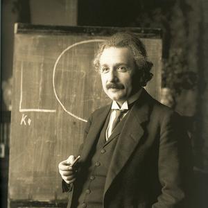 Bio je ludo zaljubljen u Ruskinju: Albert Ajnštajn je Milevu Marić zlostavljao!