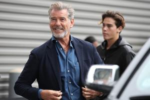 Nove fotografije sina Pirsa Brosnana uzburkale javnost: Lep kao Apolon, ima 29 godina i veći je šmeker od oca