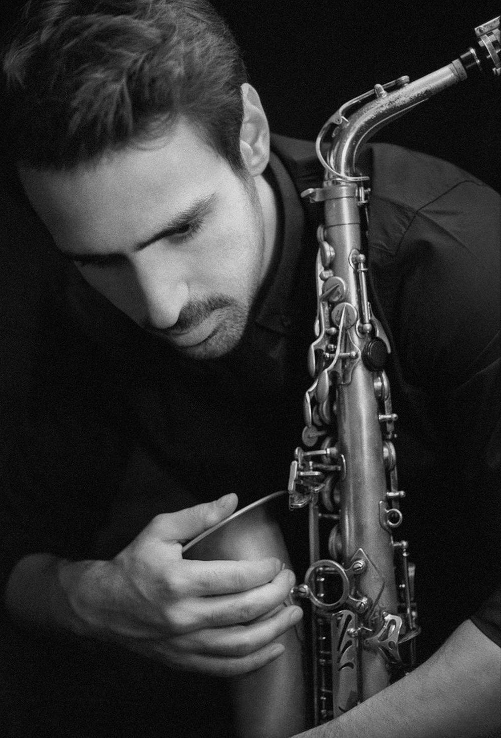Poznati džez saksofonista  Uglješa Novaković će imati priliku da nastupa on ovogodišnjem Beogradskom džez festivalu
