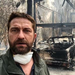 Ne, ovo NIJE SCENOGRAFIJA za FILM: Holivudskom glumcu izgorela milionska kuća do temelja, nov automobil usled strašnog požara! (VIDEO)