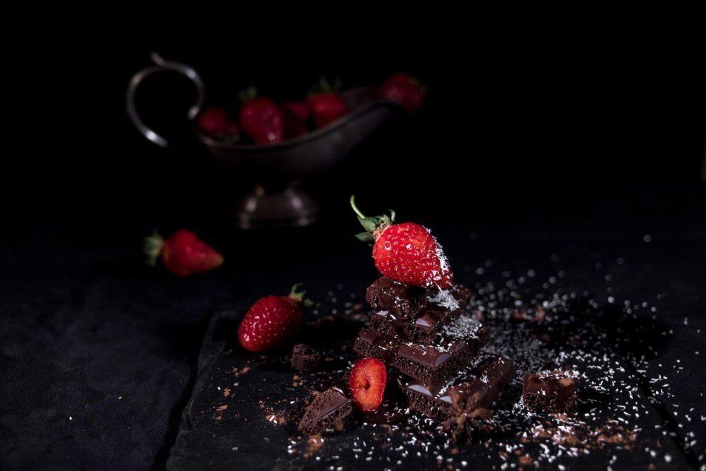 Čokolada, Čokoladna torta, Čokoladni kolač, Čokoladni kolač sa jogurtom, Jagoda, crna čokolada