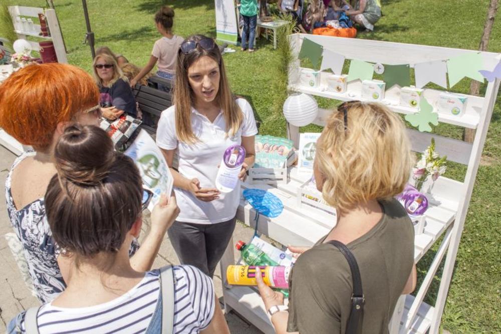 <p>I ove godine smo se družili na Tašmajdanu 22. i 23. juna na Piazzetti sreće. Bilo je pravo uživanje podeliti radost i sjajnu energiju sa svima koji su uživali u zelenom Tašmajdanu</p>