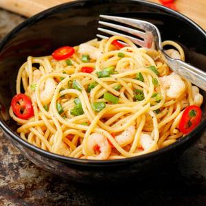 30 MINUTA ZA SAVRŠEN RUČAK: Ukusni špageti sa crvenim sosom