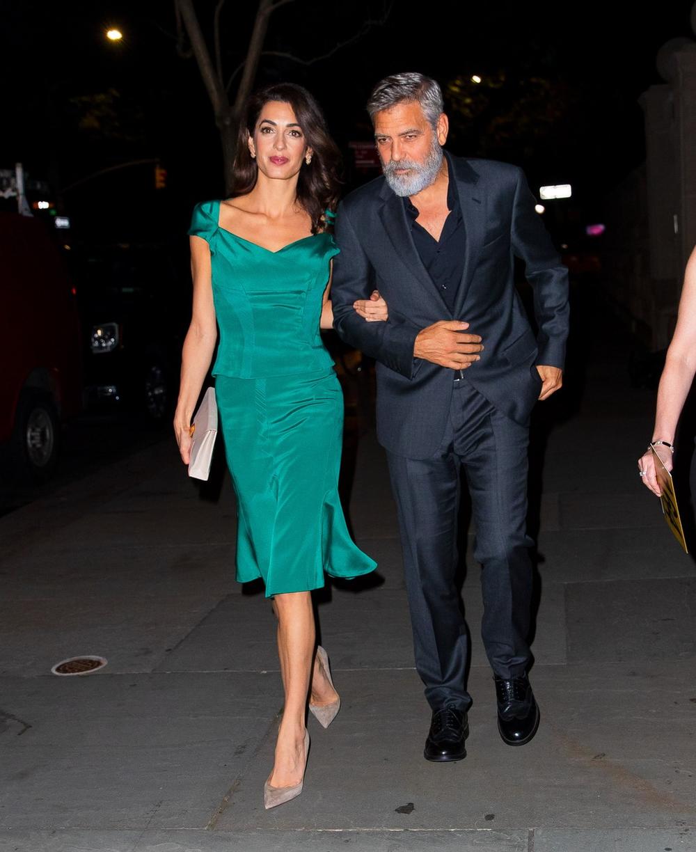 <p><strong>Džordž Kluni</strong> u intervjuu za Today show otkrio je kako su bračni život sa suprugom <strong>Amal </strong>i uloga oca blizanaca promenili njegovu svakodnevicu i stavove.</p>