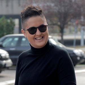 "KASNIJE ĆU OTIĆI DA KUPIM JEDNU KROFNU": Marija Šerifović nakon sedam dana izašla iz kuće i odmah pozvala Sašu Popovića
