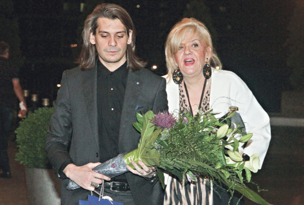 Milan Laća Radulović i njegova majka Marina Tucaković