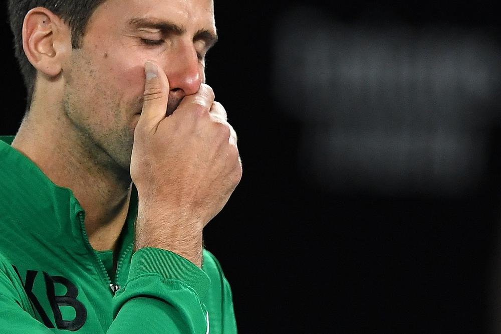 <p>Nekoliko minuta nakon što se plasirao u polufinale Australijan opena, naš teniser je zaplakao, ali ne od sreće, već od tuge za svojim velikim prijateljem.</p>