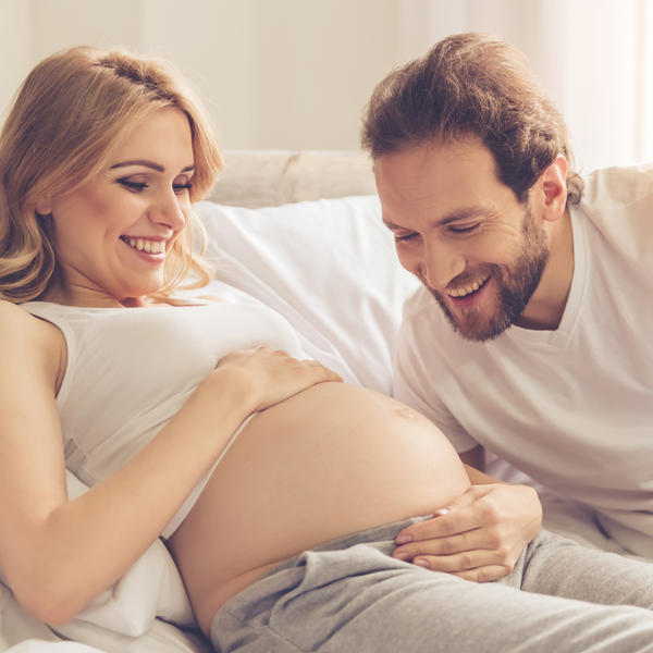 ZA SVE KOJI RAZMIŠLJAJU O TRUDNOĆI: Koja godina života je idealna za rađanje prvog deteta?