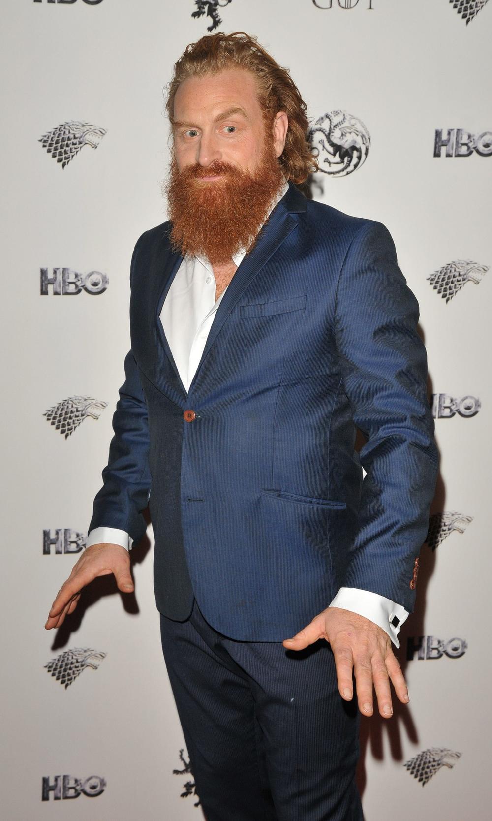 <p>Norvežanin<strong> Kristofer Hivju</strong>, kojeg smo obožavali kao<strong> Tormunda Džinoubicu</strong>, saopštio je da je i on trenutno u izolaciji zbog nimalo prijatne dijagnoze.</p>