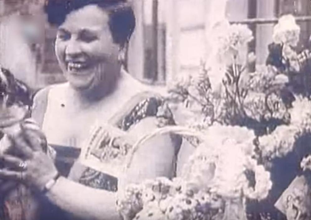 <p>Prva izvedba danas kultnog komada Branislava Nušića "Gospođa ministarka" bila je 25. maja 1929. u režiji Vitomira Bogića.</p>