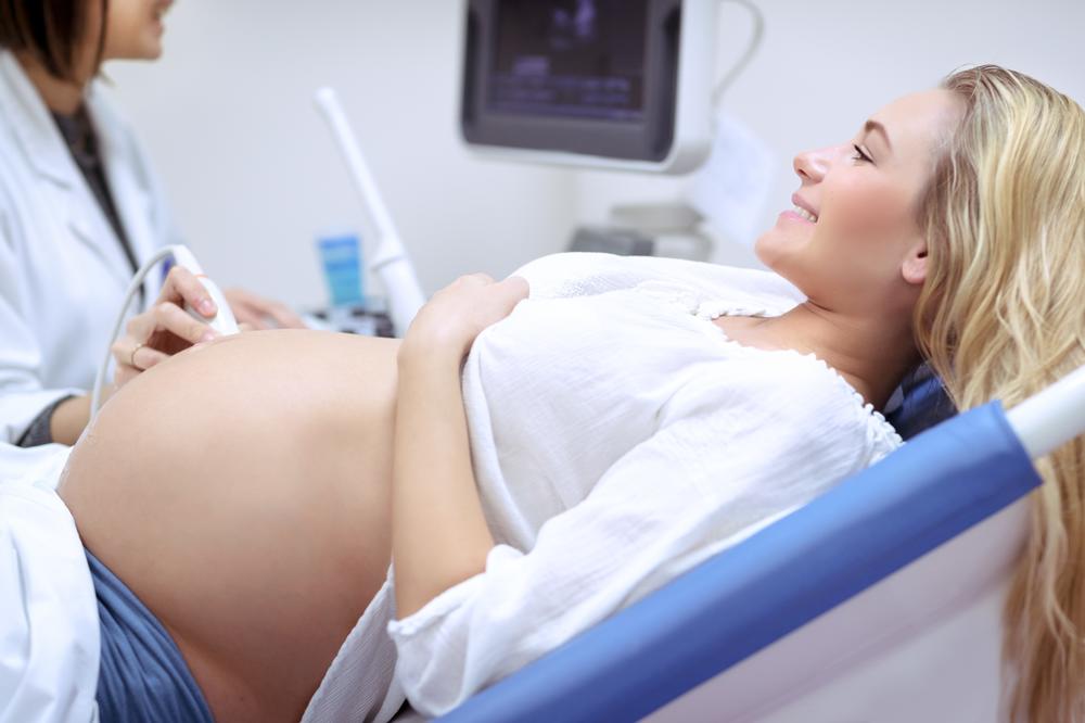 trudnica, trudnoća, ultrazvuk, trudnički stomak